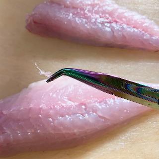 Small Boneless Pliers 骨抜き専用のプライヤー