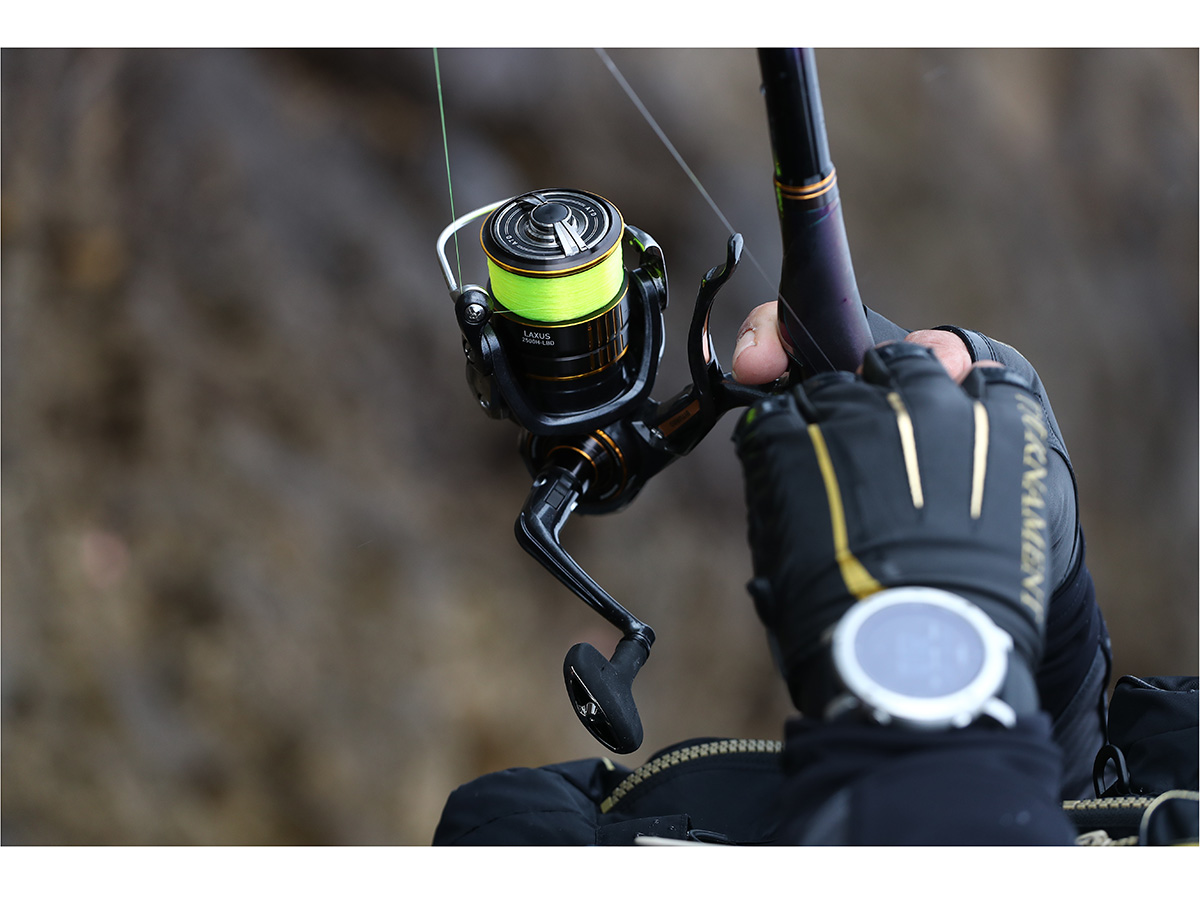 Daiwa DG-1223T Tournament Glove 3-Cut 2023