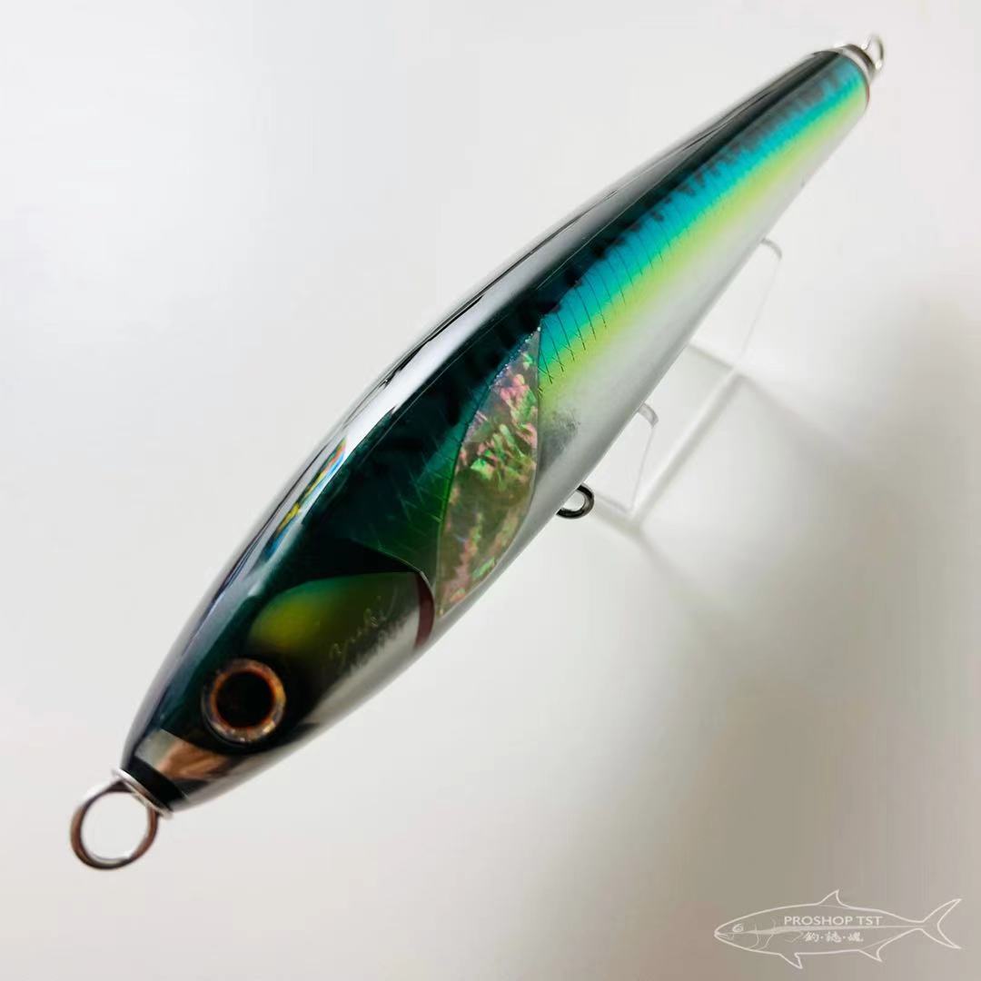 Kurupen 車谷 F180 and F210 Stickbaits Super Custom Abalone Fin