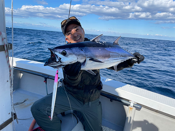 DAIWA SALTIGA TB JIG TONJIGI CUSTOM 300G/29cm Length