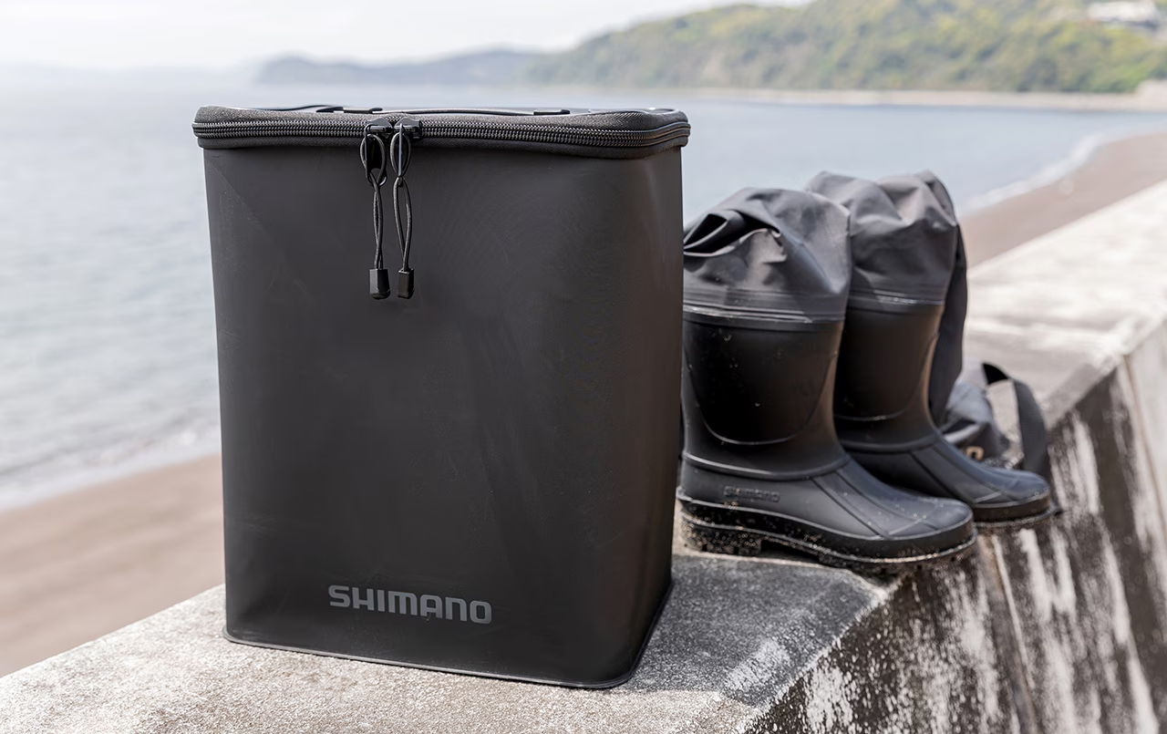 SHIMANO 2024 Carry Case For Boots and Waders BK071X