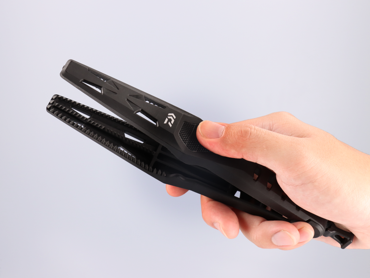 DAIWA FISH HOLDER LIGHT 200C