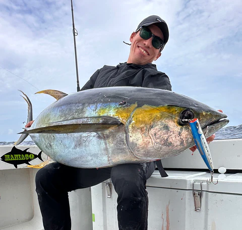 Nature Boys Pelican 220F - 2025