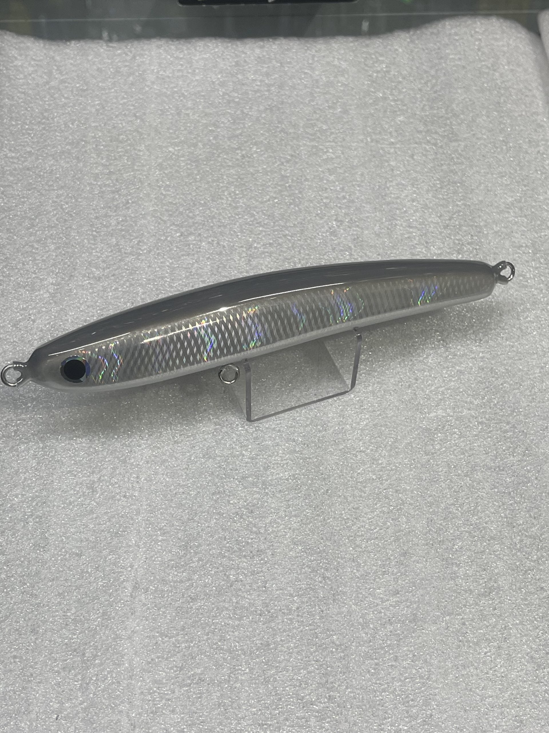 GPC HARDNOSE 180 Floating Stickbait