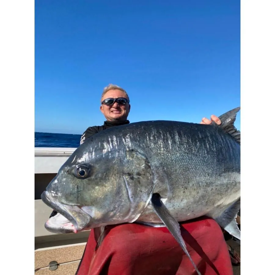 DEEP BLUE OCEAN × SEA VentureX COBRA 220F-110G