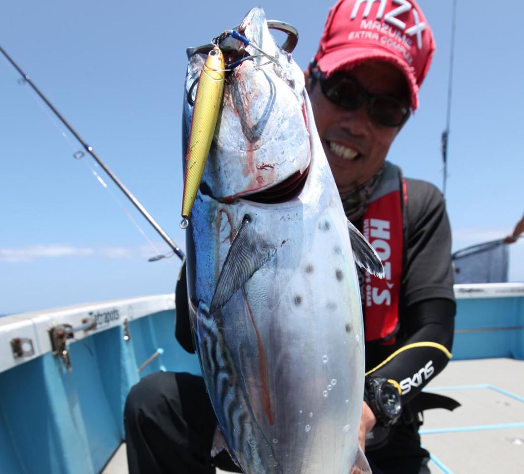 HOT'S X Mg-CRAFT Collaboration IGOSSO 110 Casting Jig Minnow