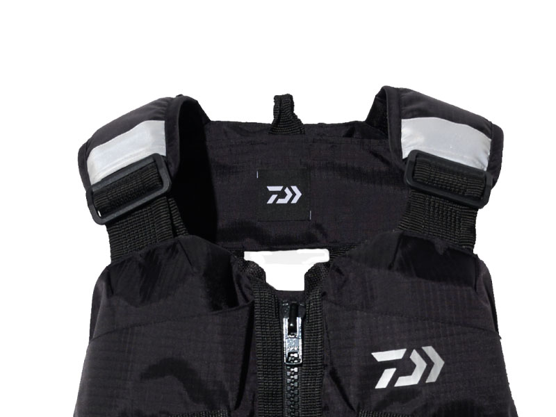 Daiwa DF-4026 Tactical Rockshore Vest